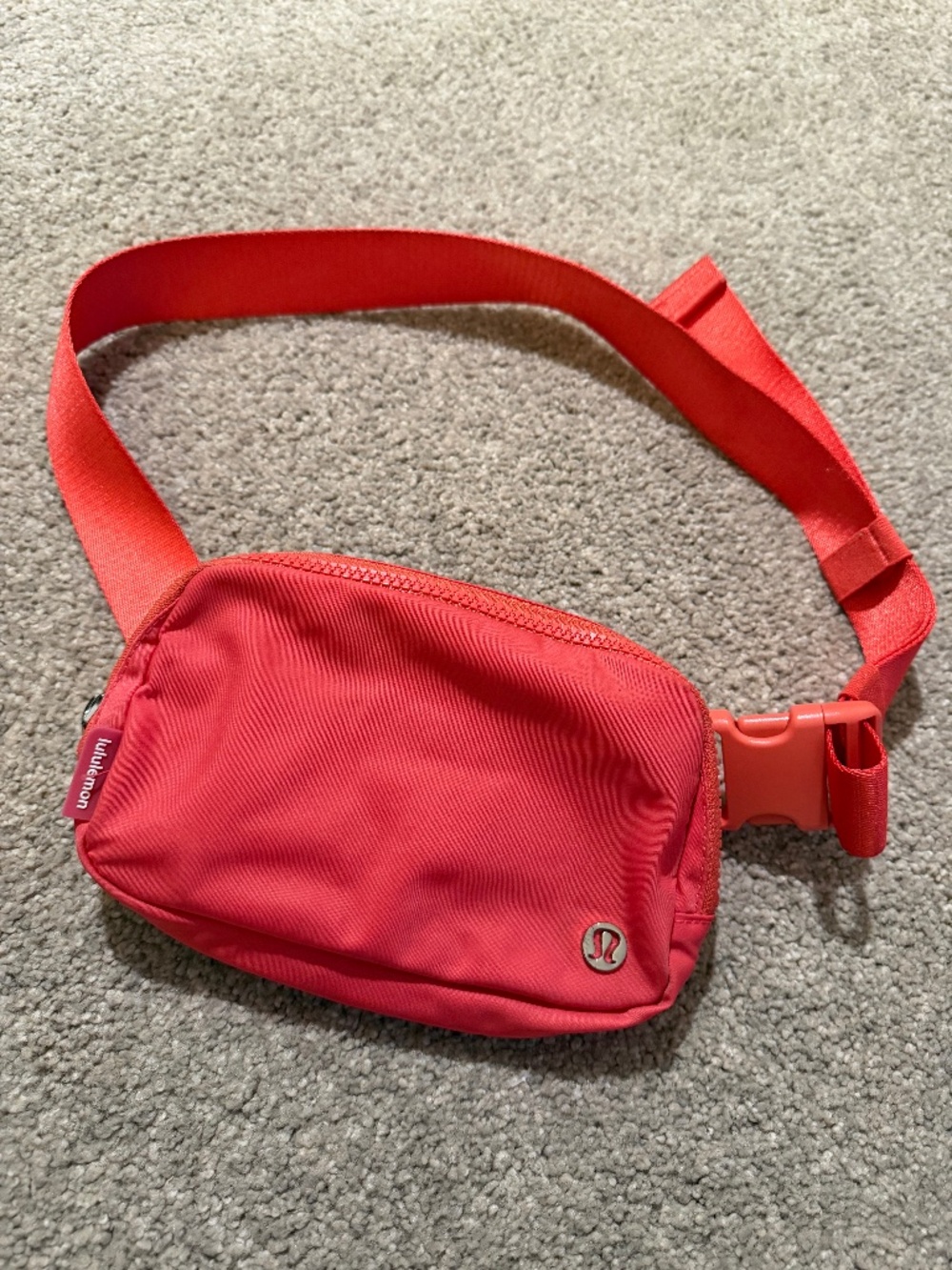 Lululemon belt bag